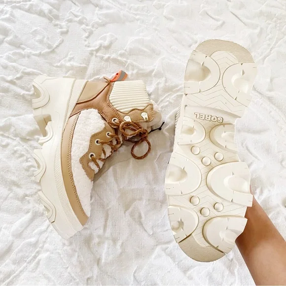 Sorel Brex Cozy Lace Up Womens
Boots New - Picture 8 of 9